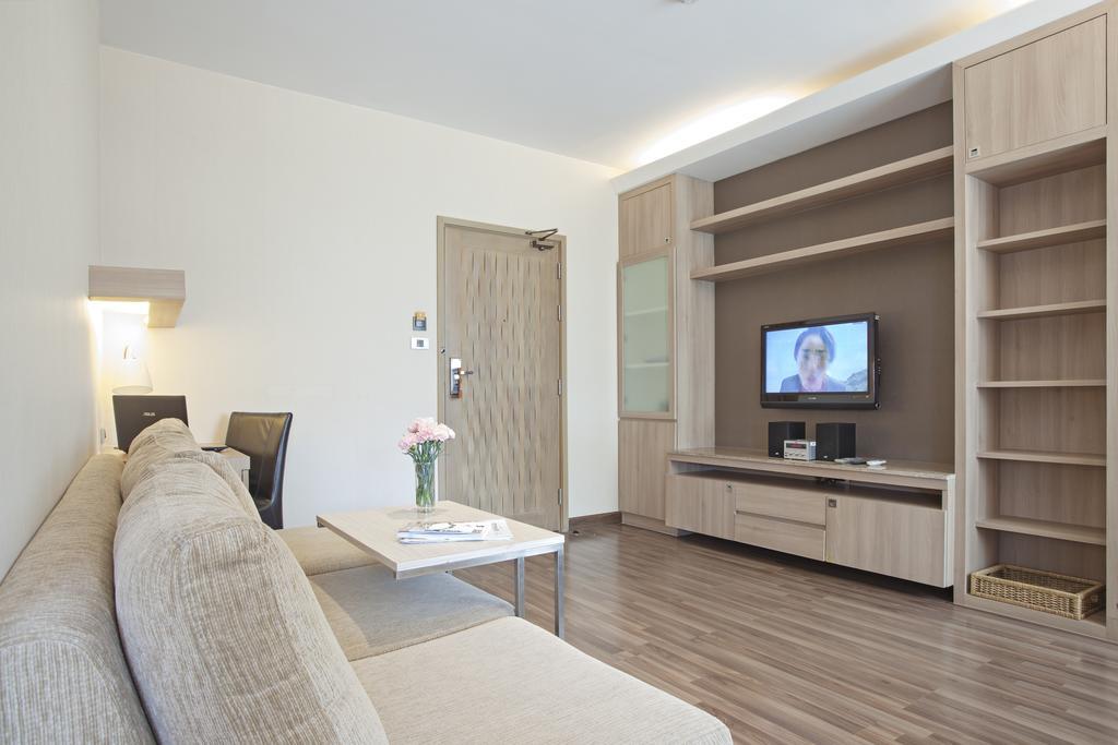 V Residence Бангкок Экстерьер фото