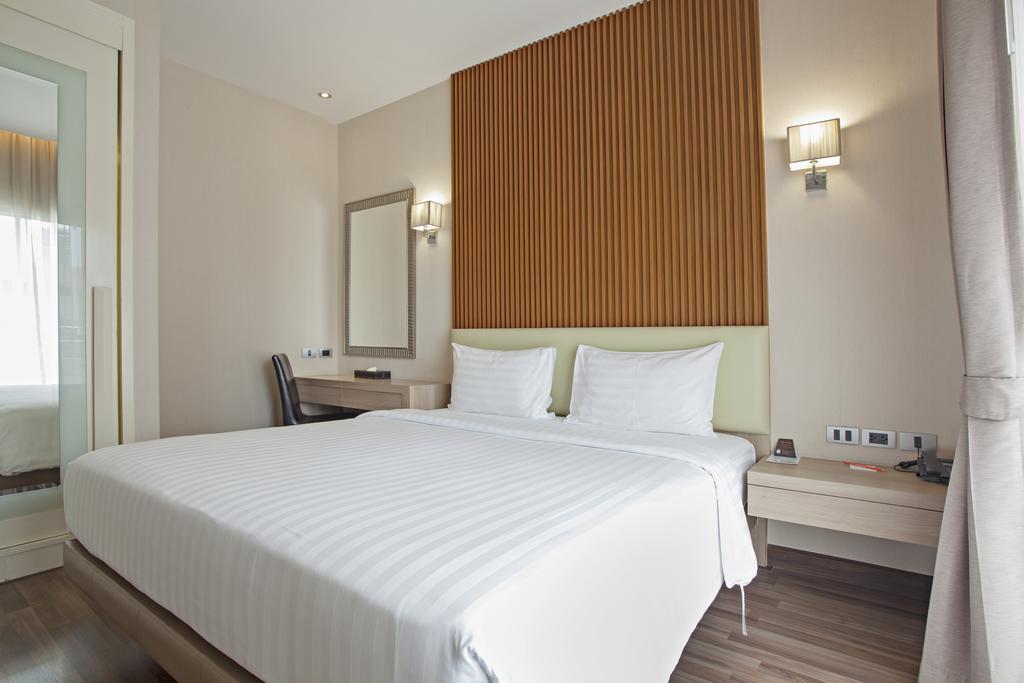 V Residence Бангкок Экстерьер фото