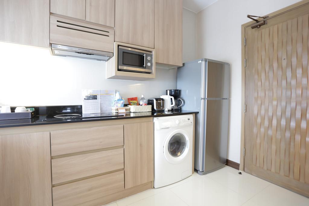 V Residence Бангкок Экстерьер фото
