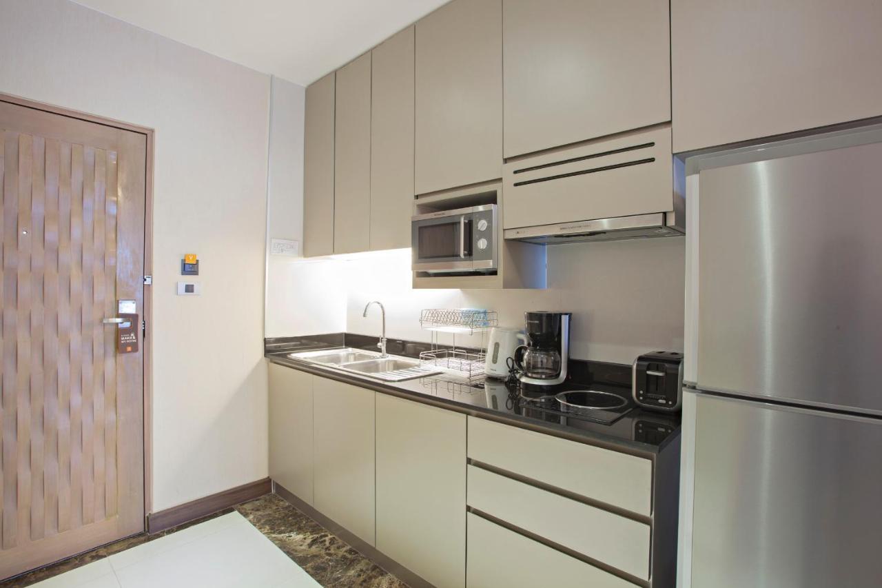 V Residence Бангкок Экстерьер фото